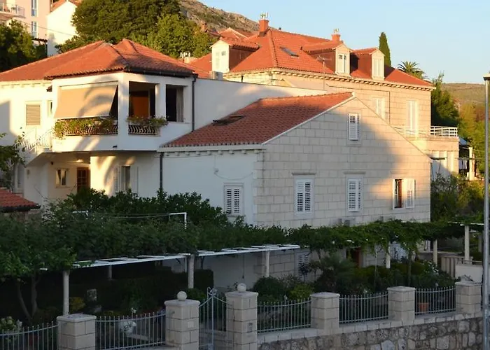 Vendégház Jelica 3*